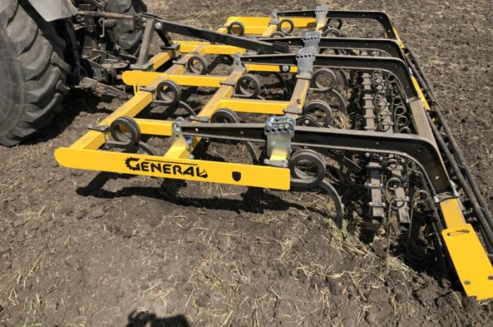 Культиватор суцільний навісний 3-х рядний General КНС 3.5 (на двовітковій стійці)- фото № 1