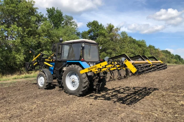 Культиватор суцільний навісний 3-х рядний General КНС 3.5 (на двовітковій стійці)- фото № 3