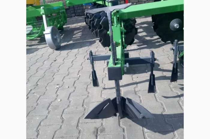 Культиватор міжрядний пропольник окучник полольник підгортач 3 5 секцій Бомет Польща- фото № 9