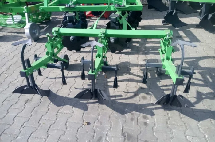 Культиватор міжрядний пропольник окучник полольник підгортач 3 5 секцій Бомет Польща- фото № 11
