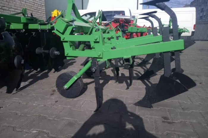 Культиватор міжрядний пропольник окучник полольник підгортач 3 5 секцій Бомет Польща- фото № 6