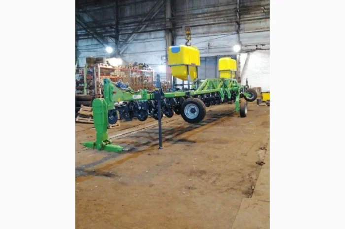 Культиватор Green Razor 11, 2 междурядный, 16 рядный прополочный- фото № 2