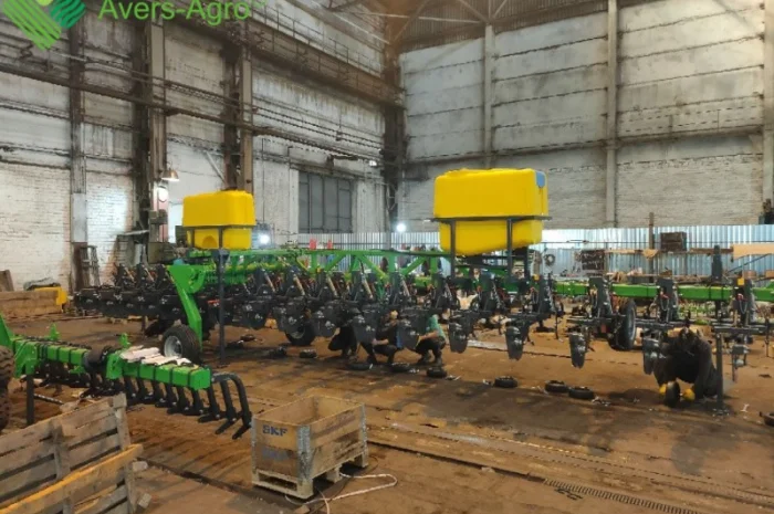 Культиватор Green Razor 11, 2 междурядный, 16 рядный прополочный- фото № 3