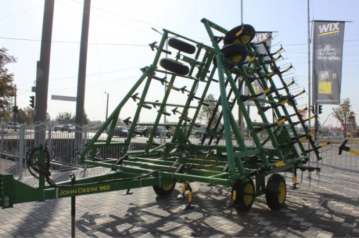 Культиватор John Deere 960- фото № 1