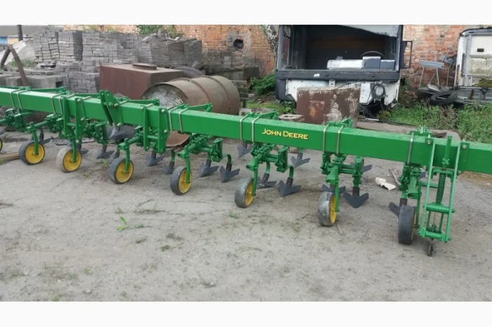 Междурядный культиватор Джон Дир- фото № 3