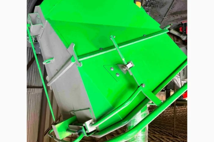 Подрібнювач деревини навісний РМ-900 щепоріз- фото № 2