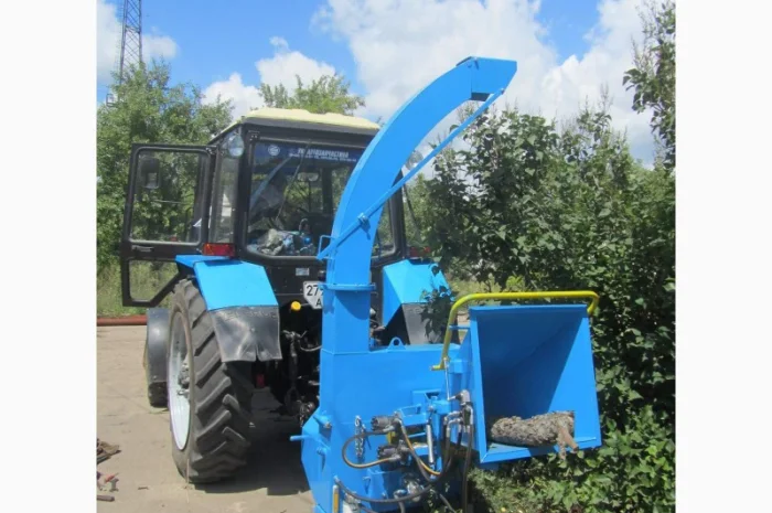 Измельчитель деревьев (веткодробилка)- фото № 1