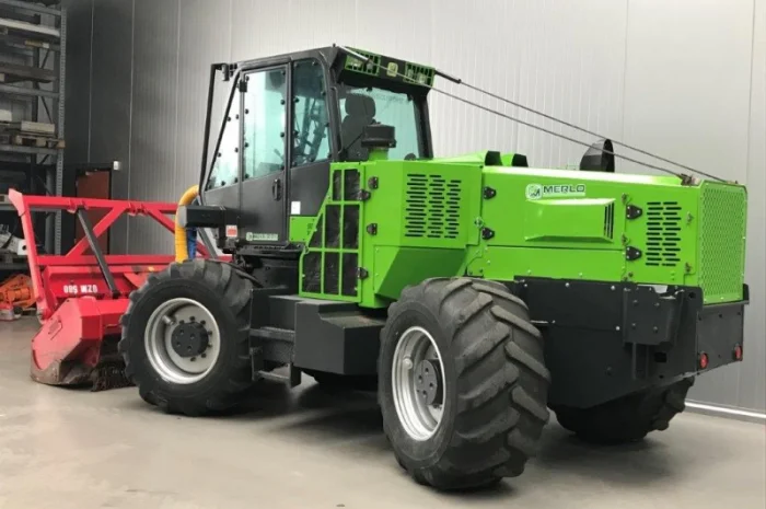 Лісовий мульчер колісний MERLO MM350B. Б.У- фото № 3