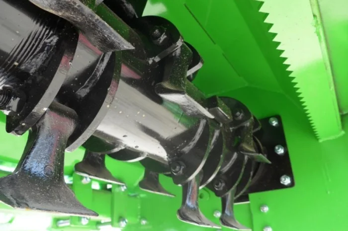 Измельчитель-мульчировате ль кукурузы, подсолнуха Leopard 2, 8 м- фото № 4