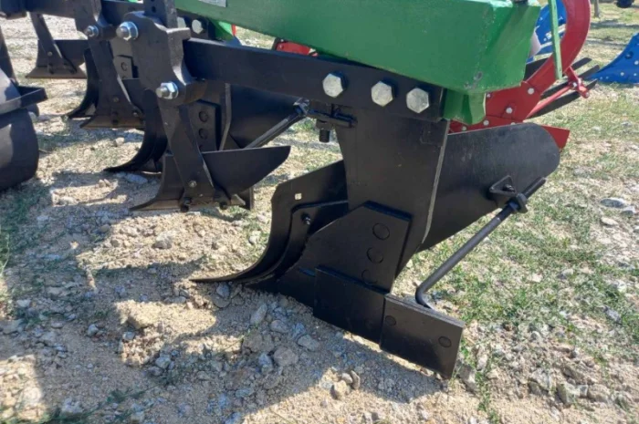 Плуг ПЛН 3-35 з предплужником- фото № 2