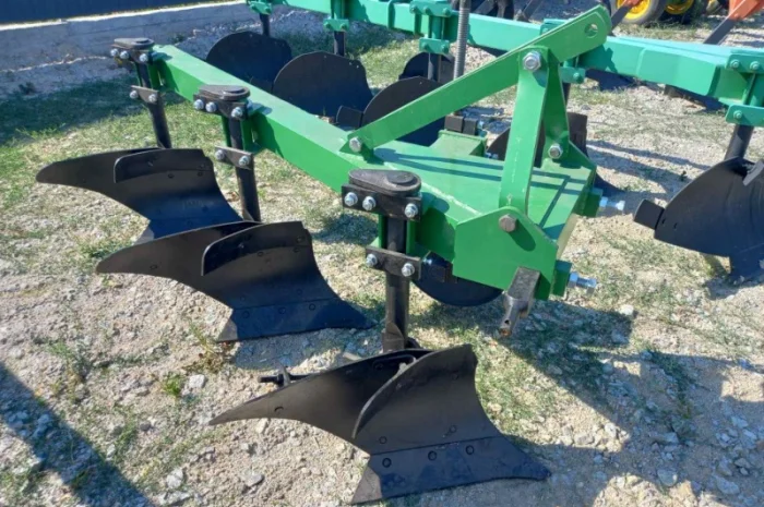 Плуг навісний борозний ПНБ 3-35- фото № 2