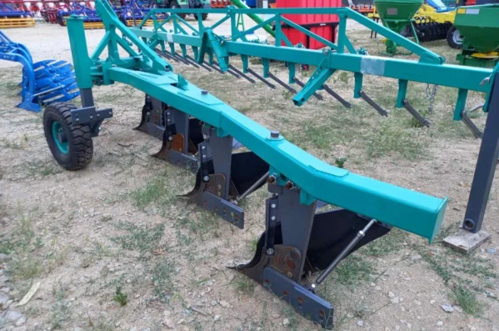 ПЛН 4-35, відвал пластиковий Tekrone- фото № 3