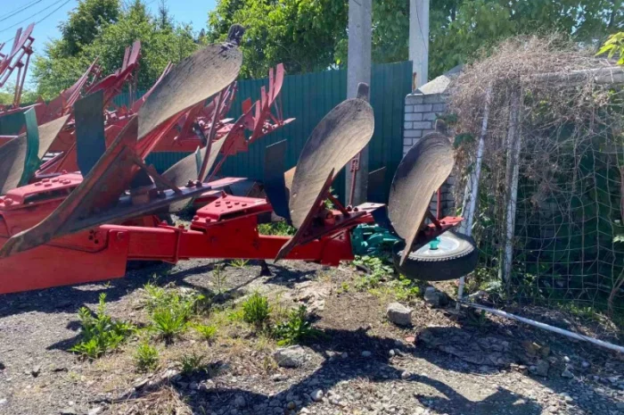 Плуг Vogel & Noot б/в 8 корпусний оборотний- фото № 6