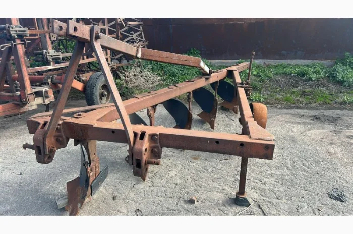 Продам навісний плуг ПЛН-5-35- фото № 5