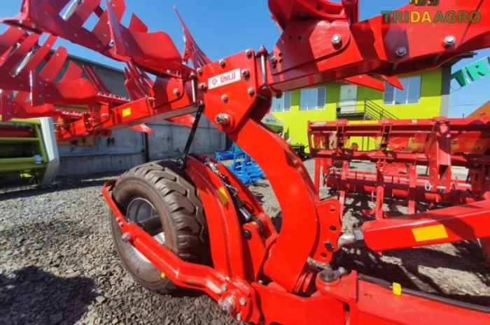 Новый плуг оборотный ünlu clasa 7+1- фото № 9
