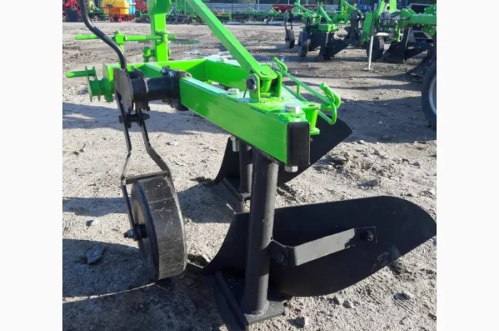 Плуг на трактор 20 л.с. 2-х корпусний 2/20 Bomet (Польща)- фото № 14