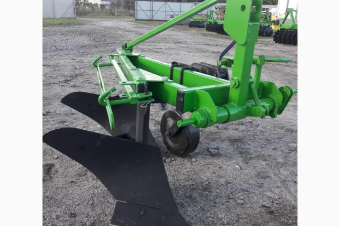 Плуг на трактор 20 л.с. 2-х корпусний 2/20 Bomet (Польща)- фото № 2