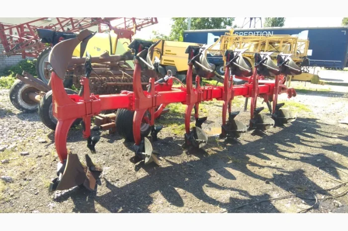 Плуг оборотний Gregoire Besson – 6к (5+1) (Б/У)- фото № 2
