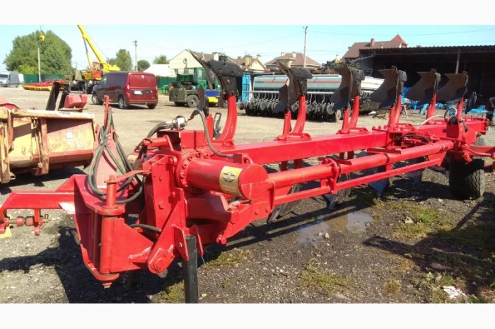 Плуг оборотний Gregoire Besson – 6к (5+1) (Б/У)- фото № 3