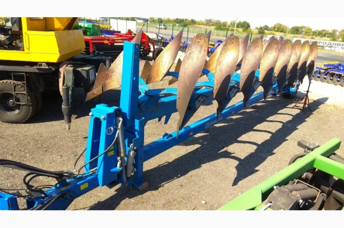 Плуг оборотний Overum – 8-корпусів (2011р)- фото № 1