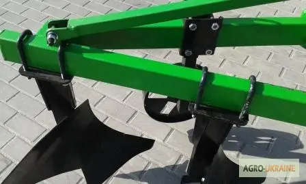 Продам Плуг двухкорпусный 2-20 /Украина/- фото № 4