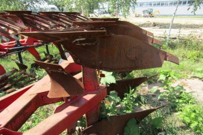 ПЛУГ 3-х корпусный поворотный Naud 21- фото № 3