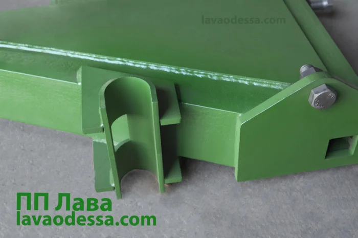 Рама плуга ПНБ 3-35 без осі та навіски- фото № 6