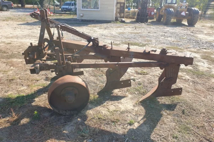 Плуг 3-х корпусный ПЛН-3, 35 б/у- фото № 3