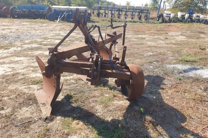 Плуг 3-х корпусный ПЛН-3, 35 б/у- фото № 4