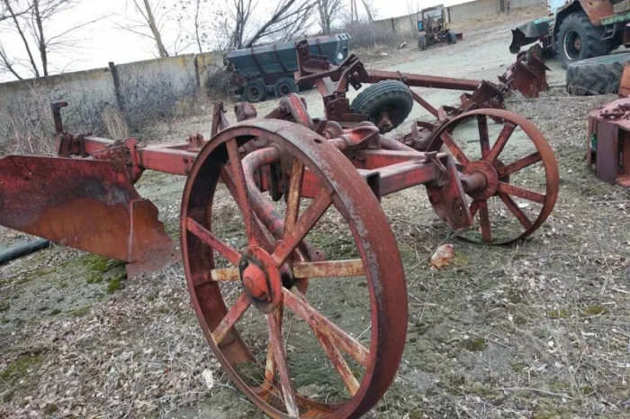 Продам плуг прицепной навесной ППУ ППН ПБН-75 плантажный- фото № 1