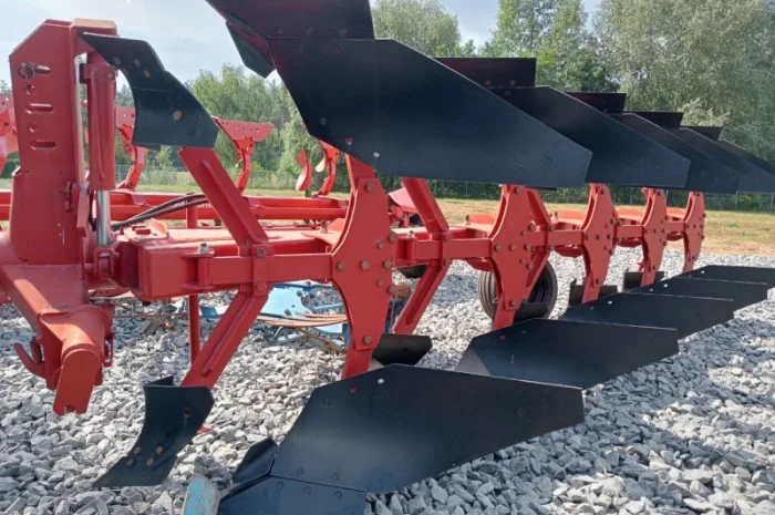 Плуг Gregoire Besson 4+1- фото № 5