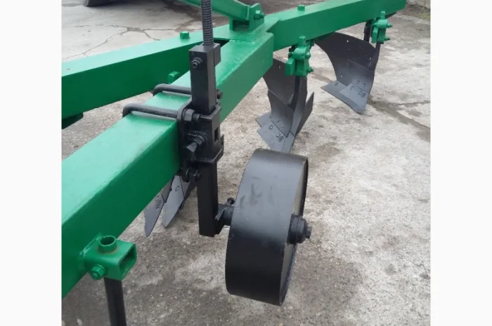 Продам плуг пятикорпусный навесной с предплужником ПЛН 5-35- фото № 3