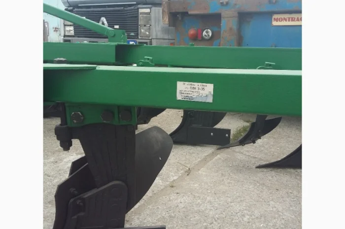 Продам плуг трехкорпусный навесной ПЛН 3-35- фото № 7