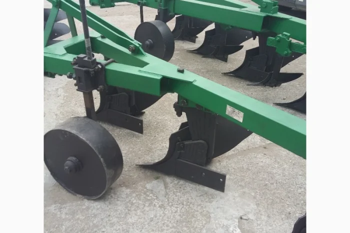 Продам плуг трехкорпусный навесной ПЛН 3-35- фото № 6