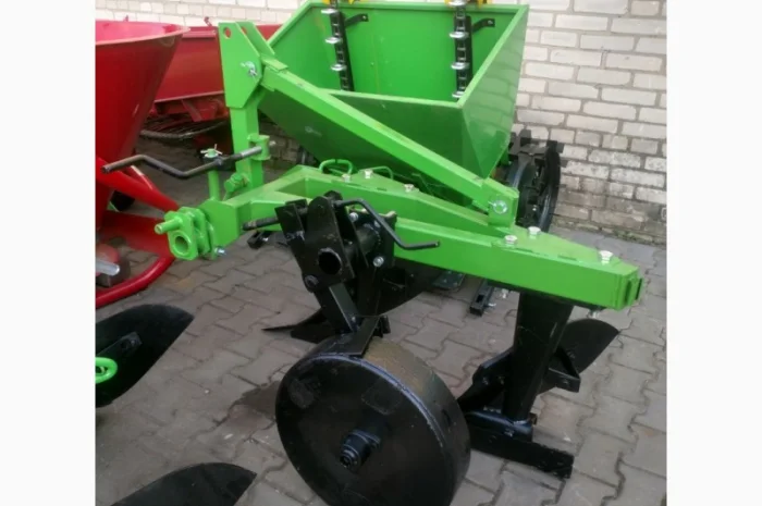 Плуг 2 3 4 5 корпусний Bomet- фото № 2