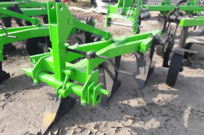 3-х корпусний 3-25 плуг Bomet (Польща)- фото № 1