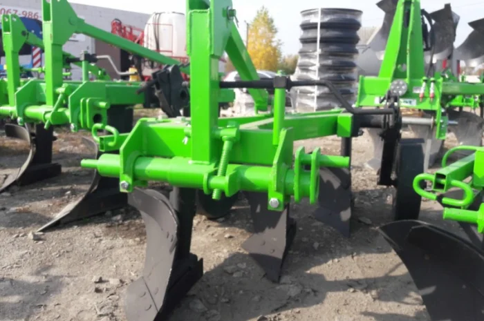 3-х корпусний 3-25 плуг Bomet (Польща)- фото № 5