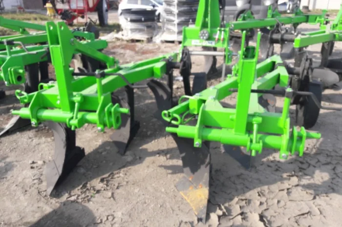 3-х корпусний 3-25 плуг Bomet (Польща)- фото № 6