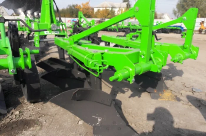 3-х корпусний 3-25 плуг Bomet (Польща)- фото № 7