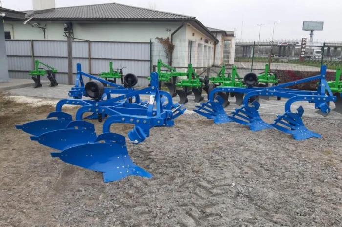 Турецький 3-х корпусний плуг Unlu- фото № 8