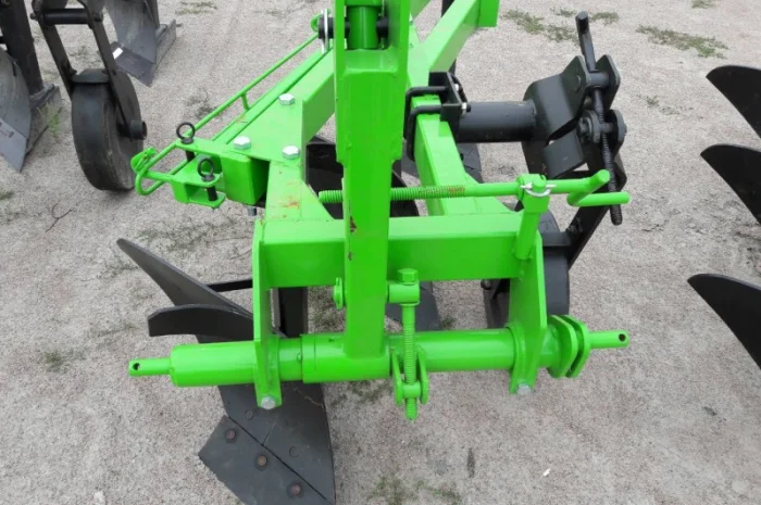 Плуг классический 3/30 фирмы Bomet- фото № 11