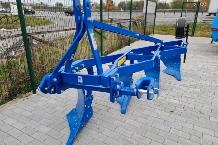 Турецький 4-х корпусний плуг Unlu, суцільні відвали- фото № 2