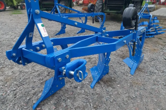 Unlu (Турція) Ексцентричний 3- х корпусний плуг- фото № 2