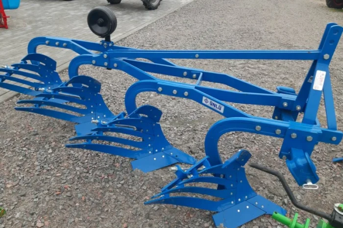 Unlu (Турція) Ексцентричний 3- х корпусний плуг- фото № 4