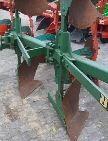 Продам навісний трьохкорпусний плуг 3*35- фото № 3