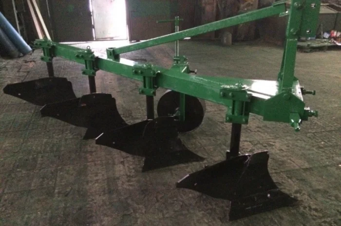 Плуг ПН 4-35 на круглой стойке- фото № 2