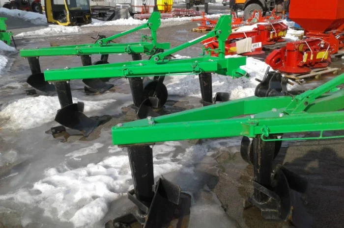 Плуг Бомет 3/35- фото № 9