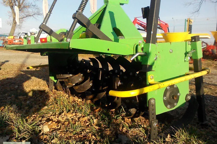 Навесная почвофреза 1, 6 м фирмы Bomet Польша- фото № 6