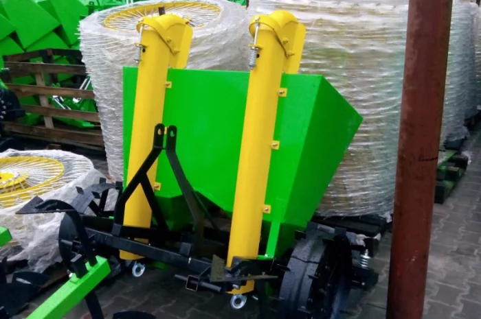 Картофелесажалка Bomet- фото № 1