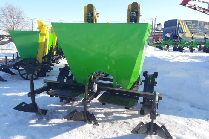 Двухрядная картофелесажалка S-239 фирмы Bomet Польша- фото № 6